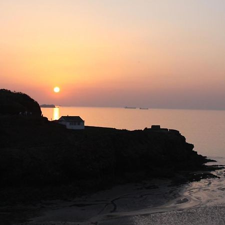 Pendyffryn Manor Bed & Breakfast Little Haven Экстерьер фото