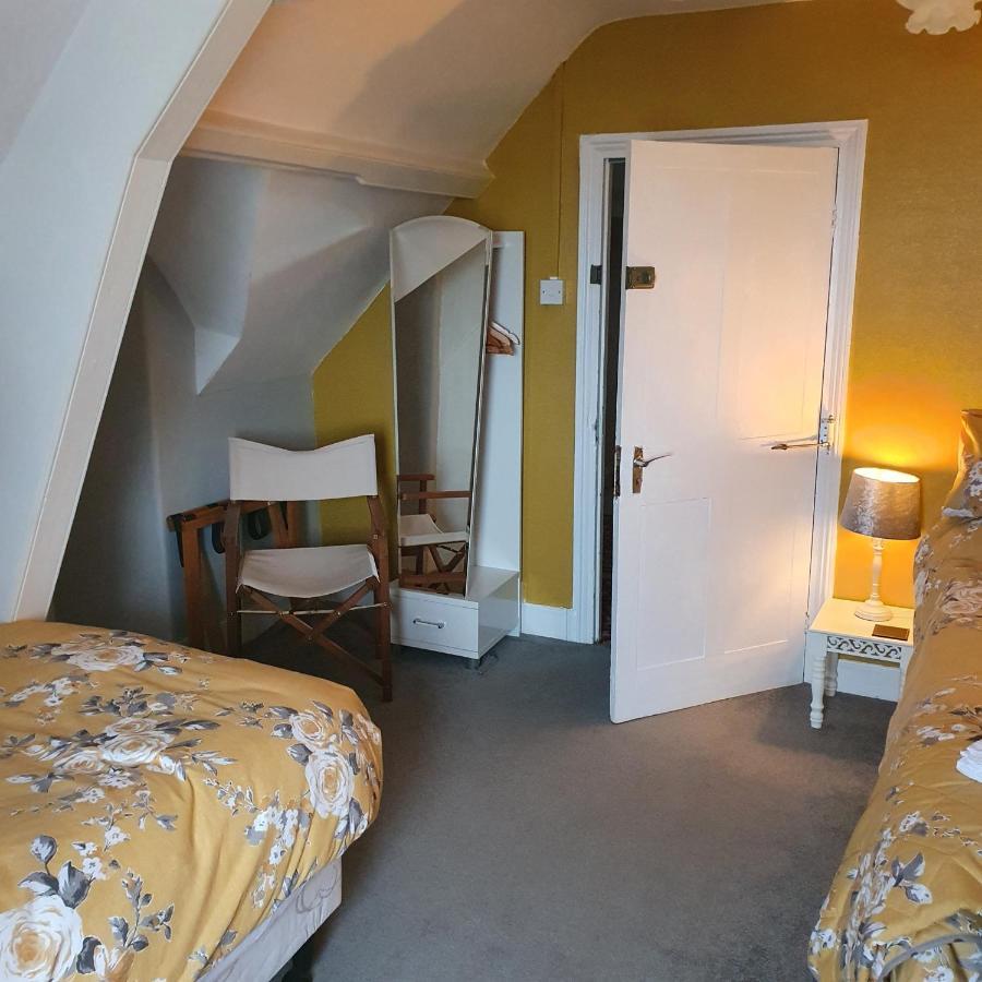 Pendyffryn Manor Bed & Breakfast Little Haven Экстерьер фото