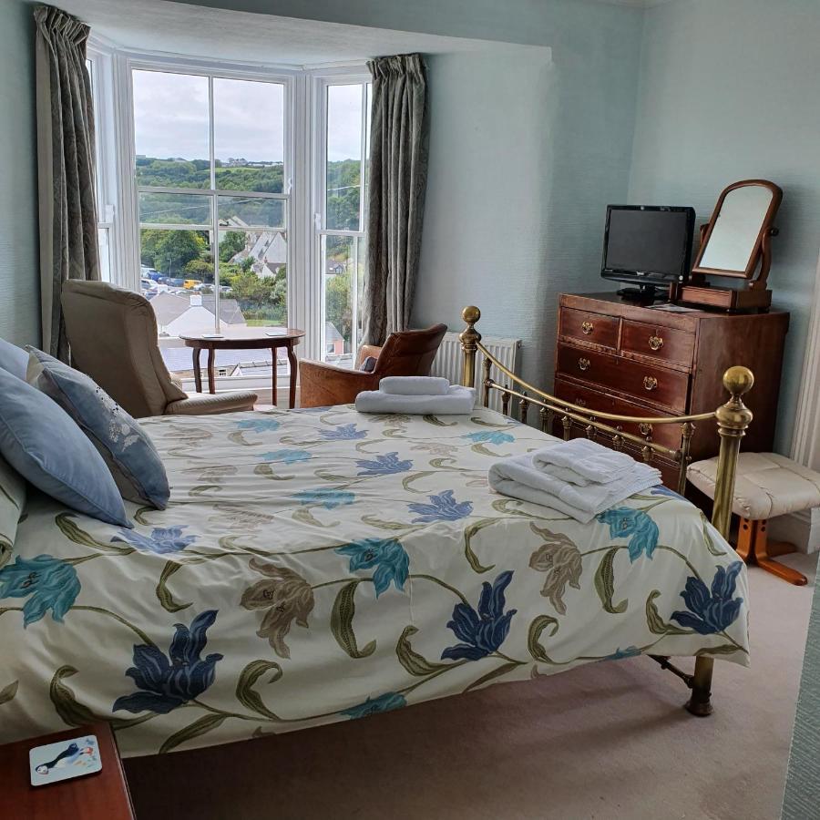 Pendyffryn Manor Bed & Breakfast Little Haven Экстерьер фото