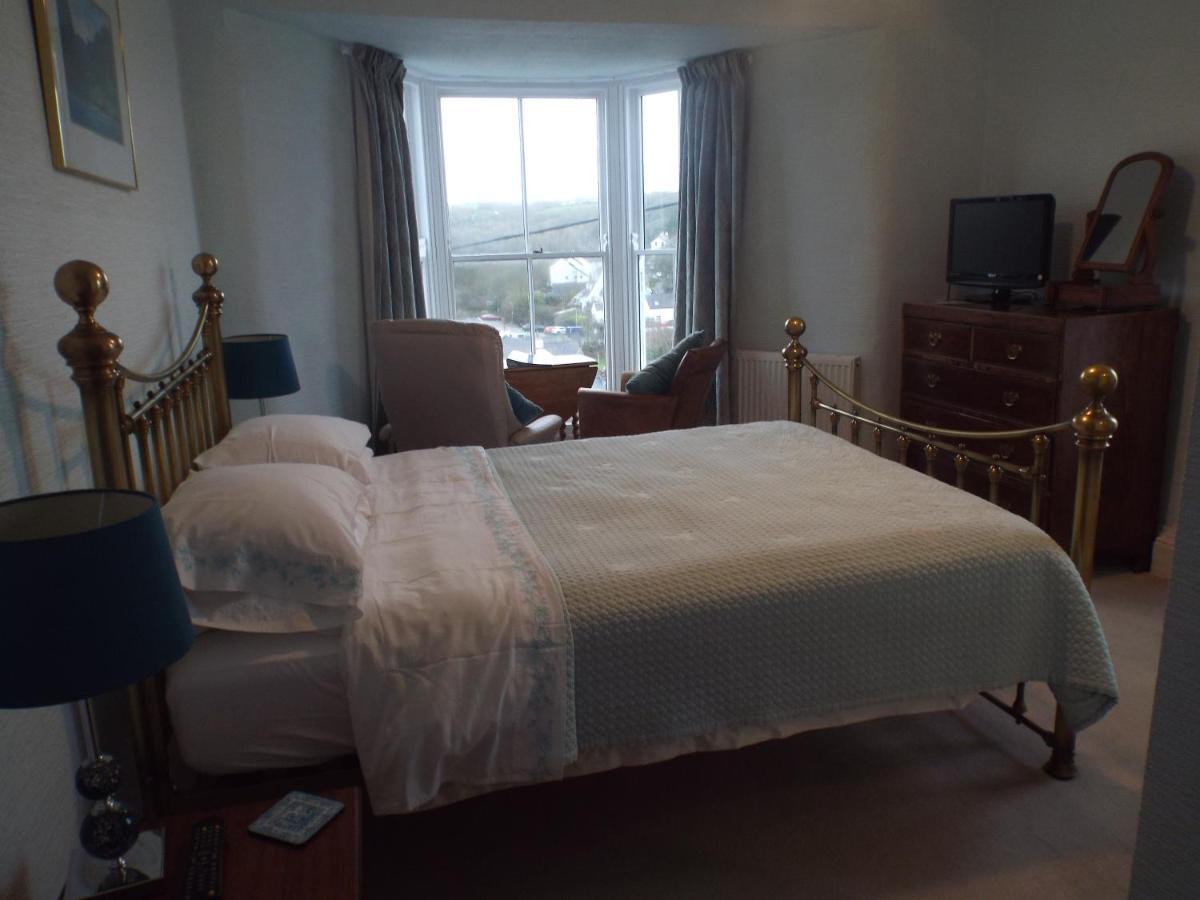 Pendyffryn Manor Bed & Breakfast Little Haven Экстерьер фото