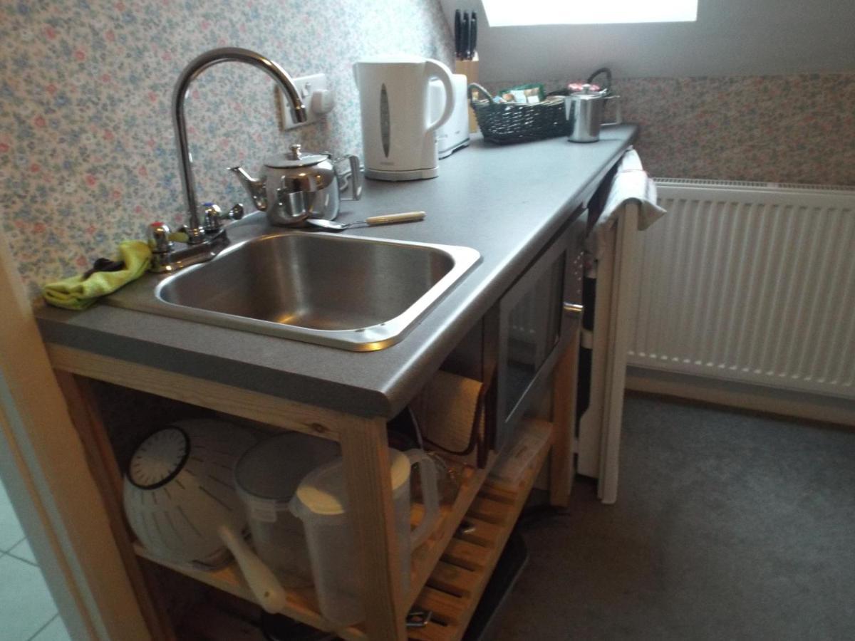 Pendyffryn Manor Bed & Breakfast Little Haven Экстерьер фото