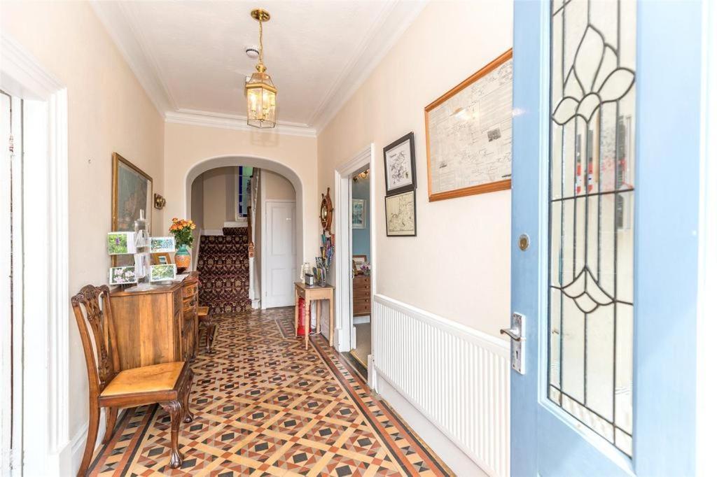 Pendyffryn Manor Bed & Breakfast Little Haven Экстерьер фото