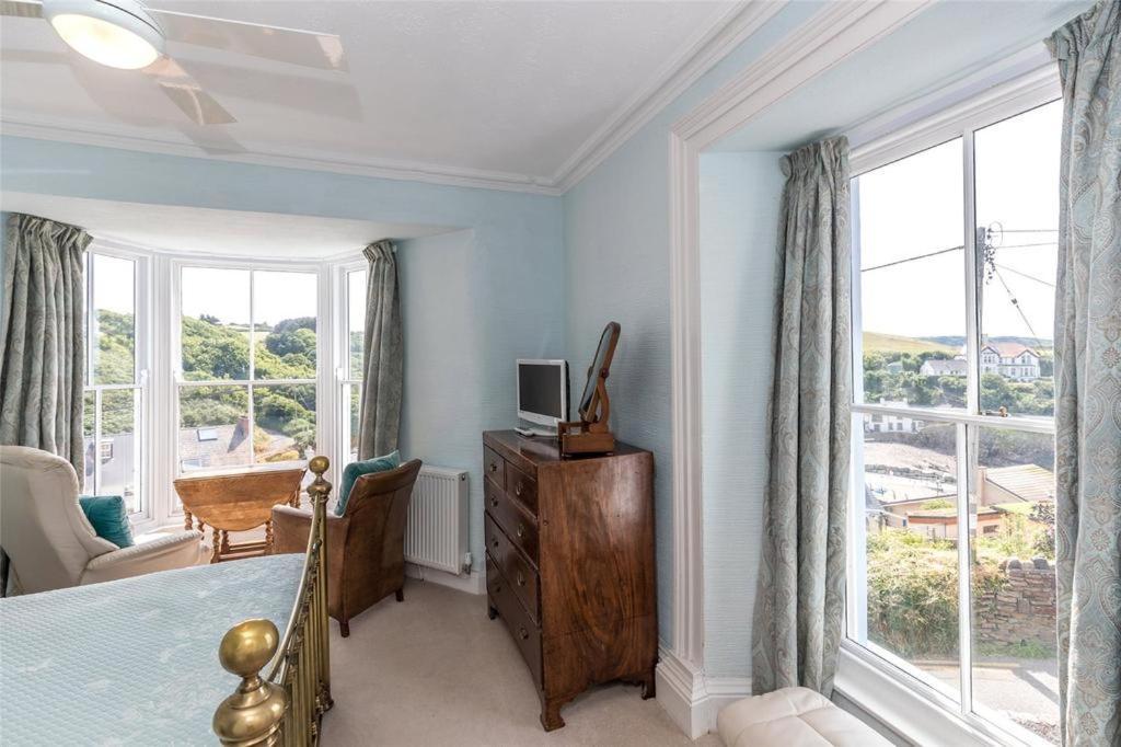 Pendyffryn Manor Bed & Breakfast Little Haven Экстерьер фото