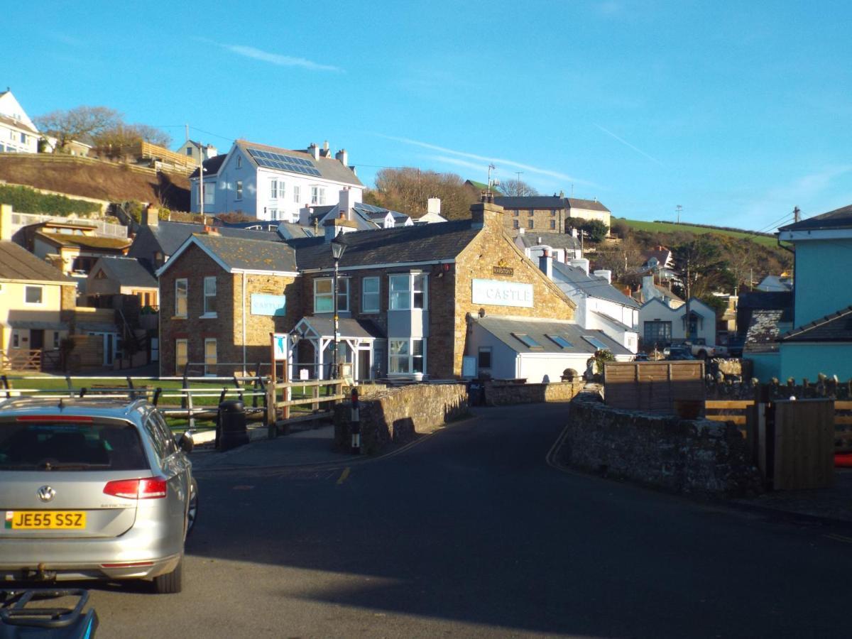 Pendyffryn Manor Bed & Breakfast Little Haven Экстерьер фото